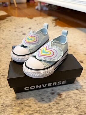 Converse Kids Light Blue Heart Velcro Sneakers